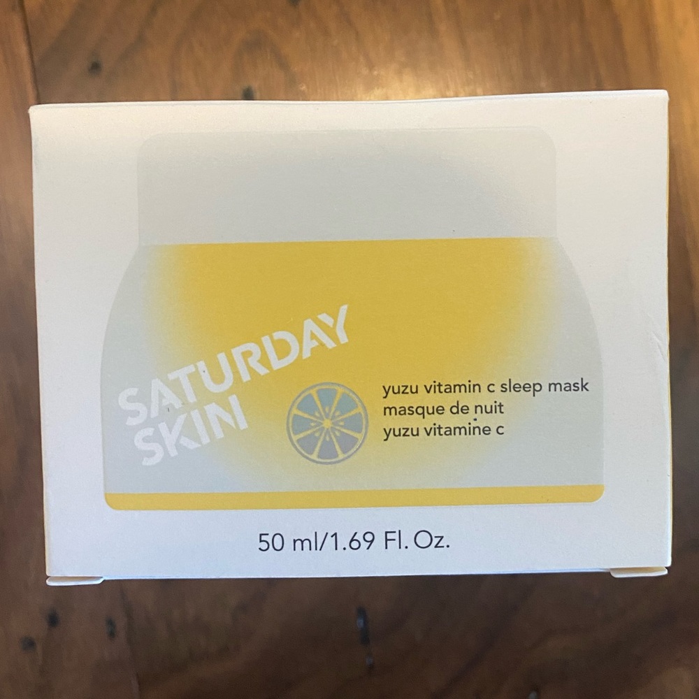 Saturday Skin yuzu vitamin c sleep mask